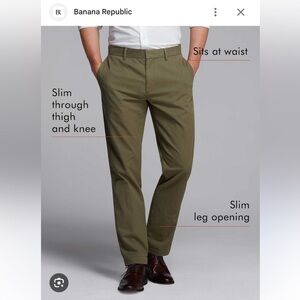 Men’s - Banana Republic - Aiden Chino’s - Size 35x32 - Color: Black